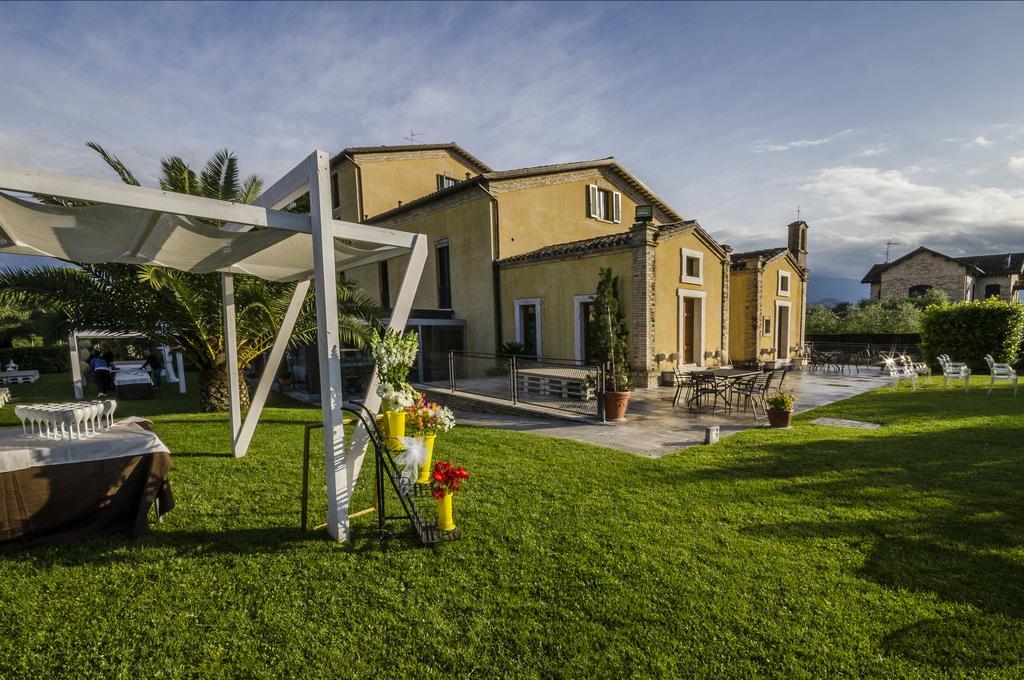 Country House Corte Del Sole Campolungo Esterno foto