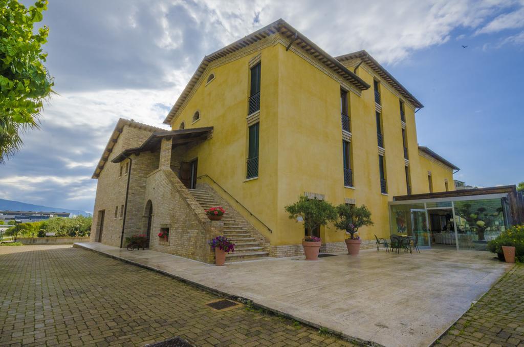 Country House Corte Del Sole Campolungo Esterno foto